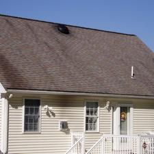 Home In Pelham, NH Gets A Roofing Cleaning